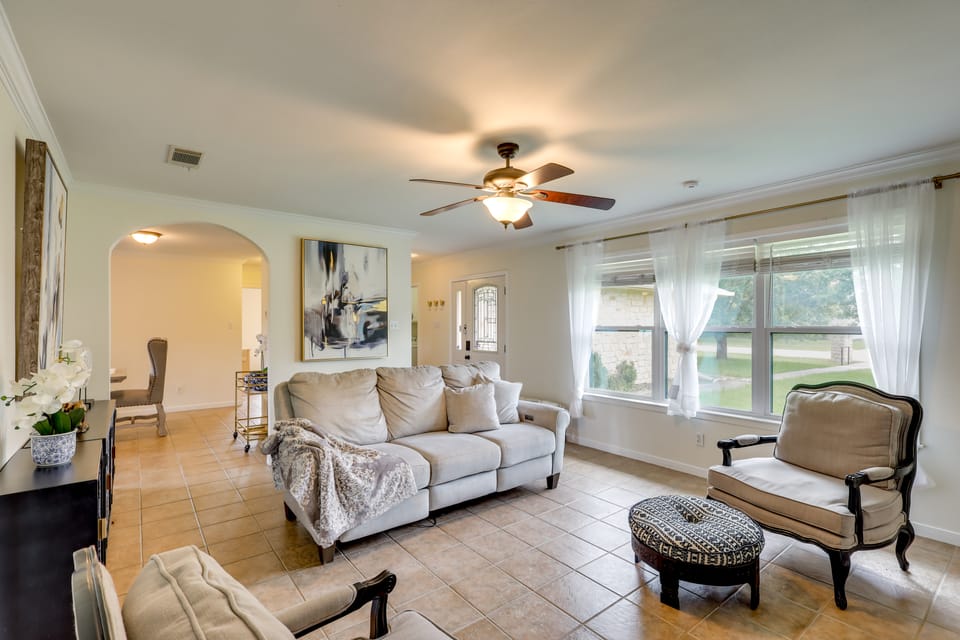 Centrally Located Salado Sanctuary 2 Mi to Dtwn House in Salado