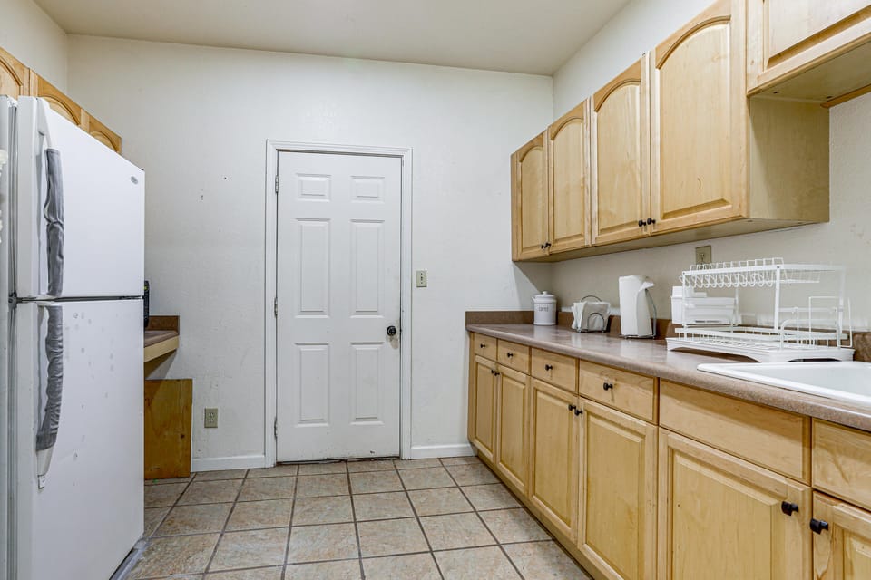 Triple-Unit Galt Escape Near Lodi Vineyards! House in San Francisco Bay Area