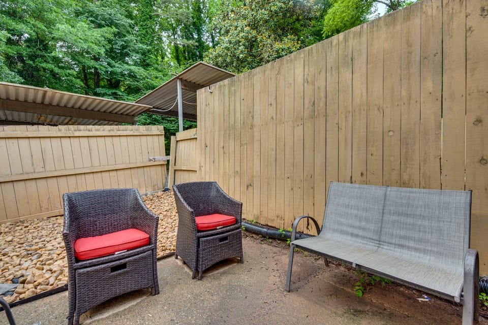 Private Patio w/ Seating! Decatur Home Apartment in Belvedere Park