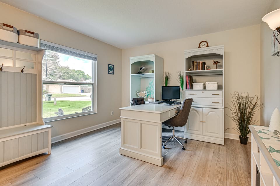 Pool, Hot Tub, Outdoor Kitchen Near Cocoa Beach House in Rockledge