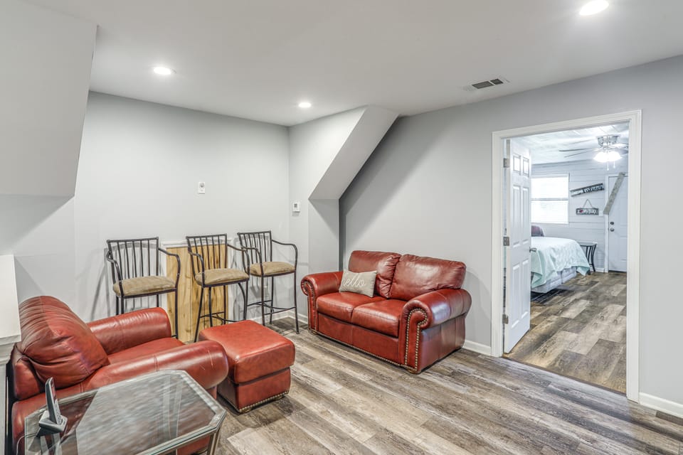 Woodsy + Peaceful! Family-Friendly Getaway in Iuka House in Pickwick Lake