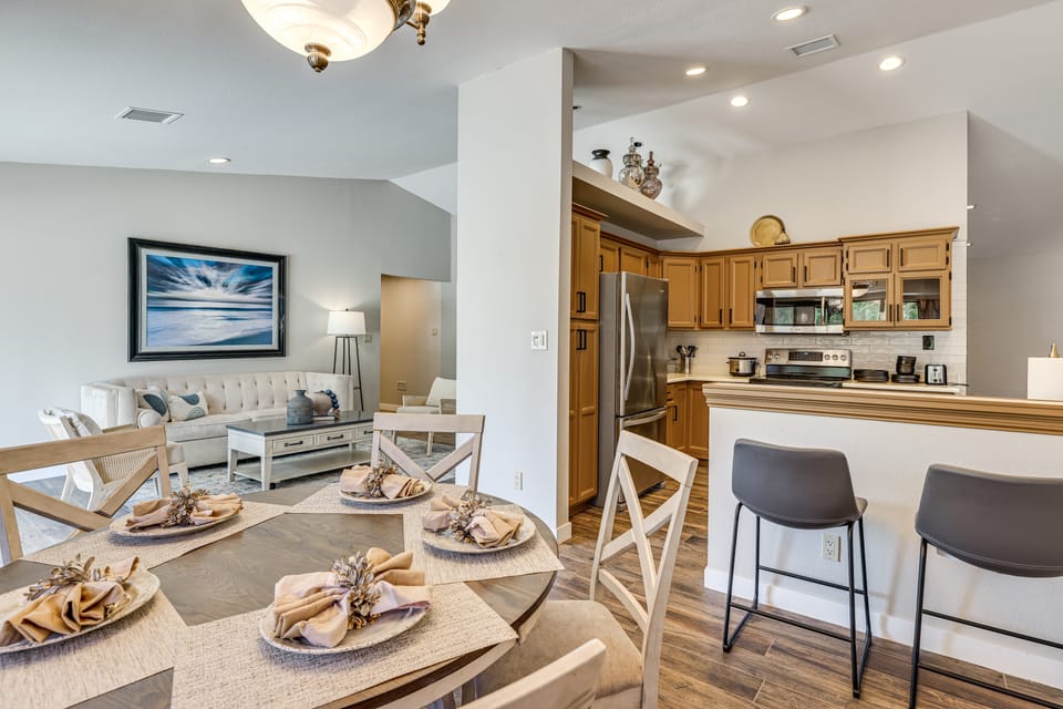 Family & Pet Friendly! Desert Oasis in Avondale House in Avondale