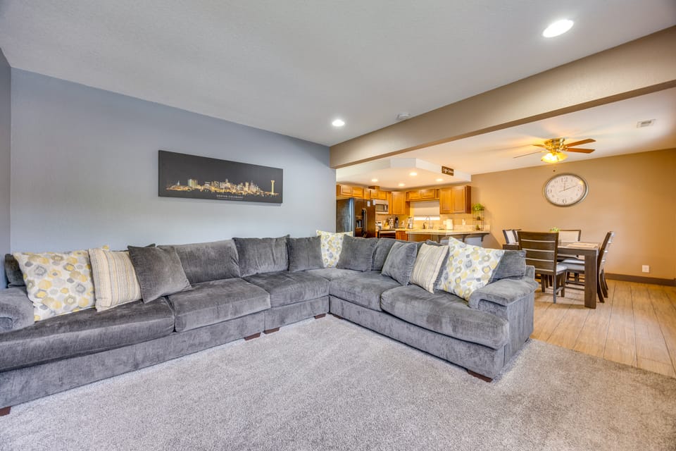 2 Mi to Downtown CO Springs! Cozy Retreat w/ Patio House in Colorado Springs