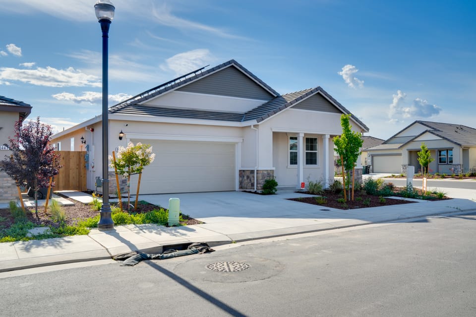 Modesto Area Family Getaway w/ Patio & Backyard! House in Sierra Nevada