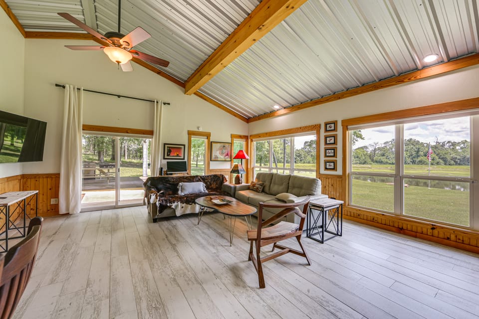 Fish On-Site! 35-Acre Escape Near Cedar Creek Lake House in Texas