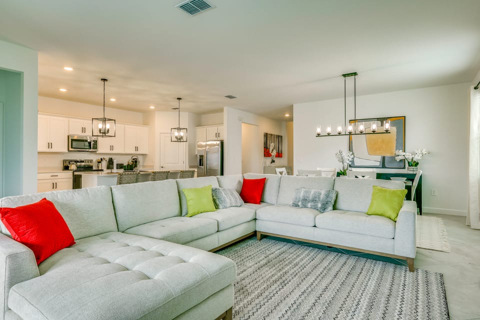 Resort Golf Living: New Home, Elite Club Perks House in Lehigh Acres