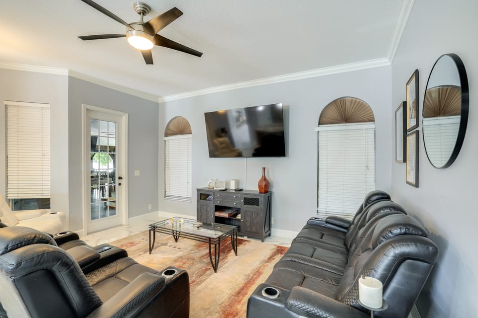 Games, Outdoor Kitchen: Port St Lucie Family Home House in Port Saint Lucie