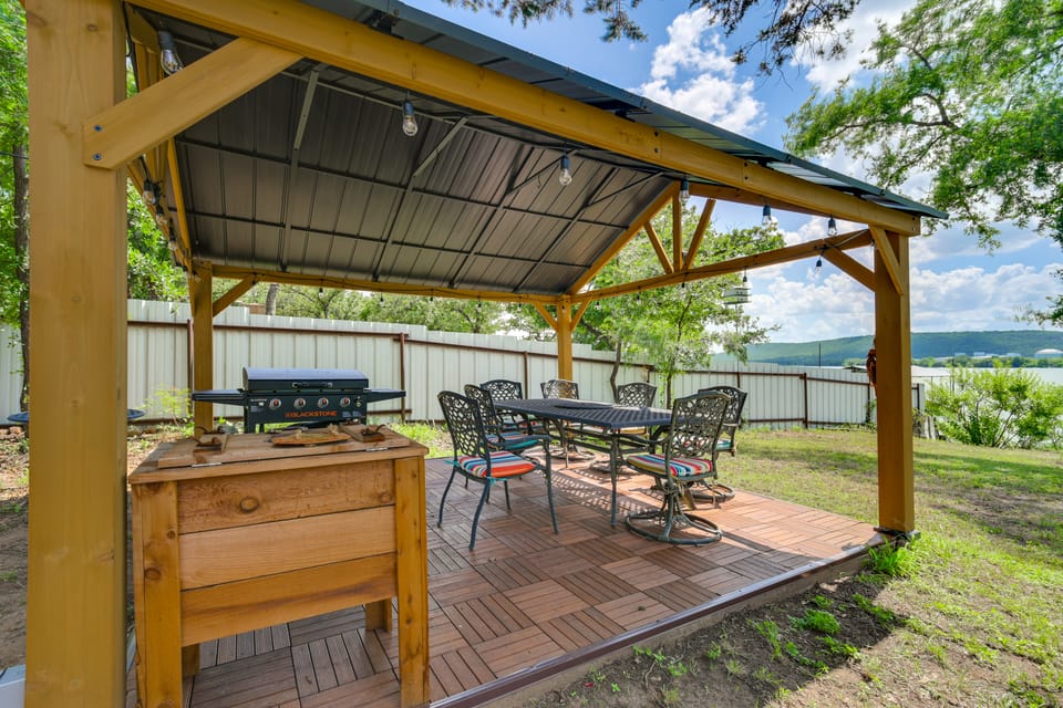 Lakefront Palo Pinto Retreat, Perfect Fishing Spot House in Texas