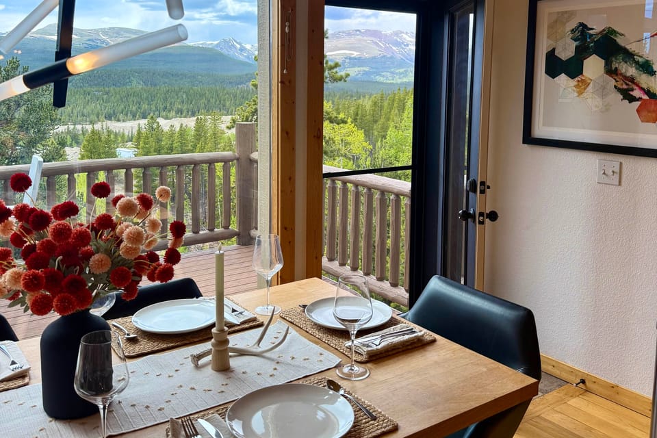 Rocky Mtn Hideaway w/ Hot Tub & Panoramic Views House in Park County
