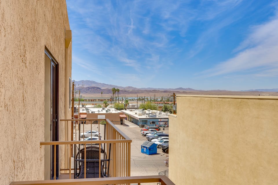 Walk to Dwtn Spots! Lake Havasu Extended Stay Apartment in Lake Havasu City