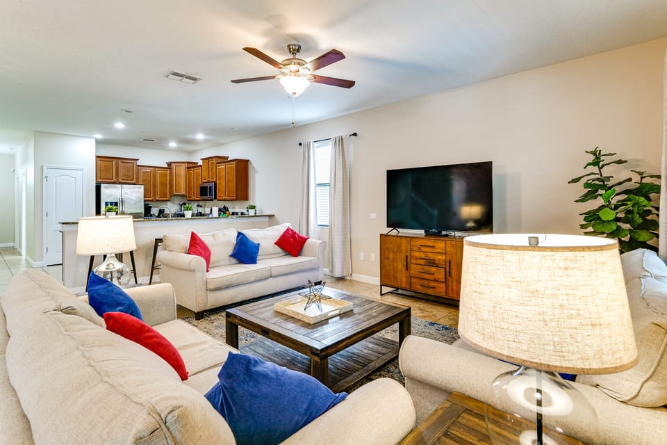 Game Room, Theater & More! Home 11 Mi to Disney House in Four Corners