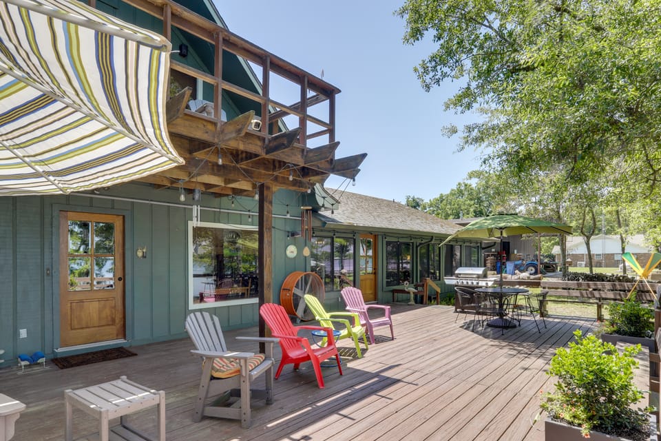 Tons of Fun at 'Camp Flamingo' on Lake Bruin! House in Mississippi