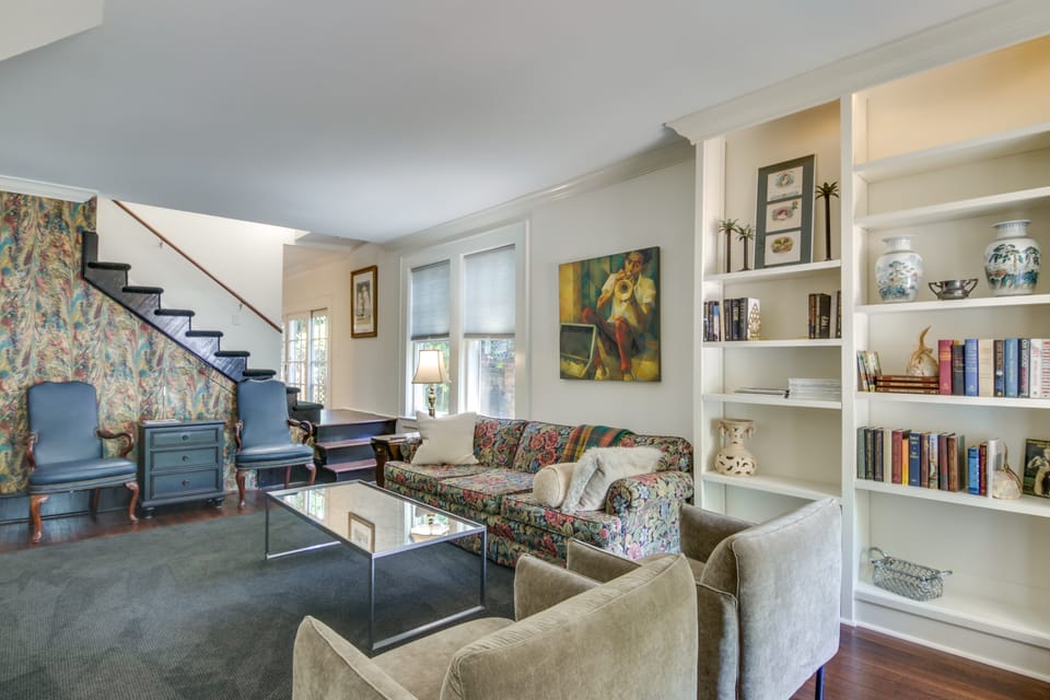 Walk to Dtwn! Historic & Elegant Gem in Charlotte Apartment in Charlotte