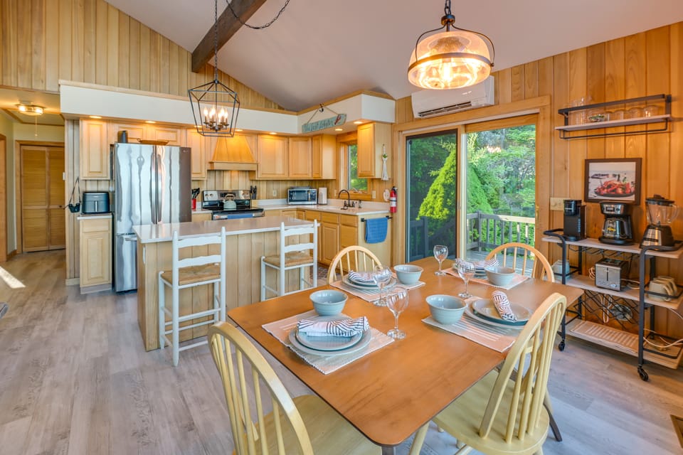Stunning Views! Quiet Oceanfront Home in Jonesport House in Jonesport