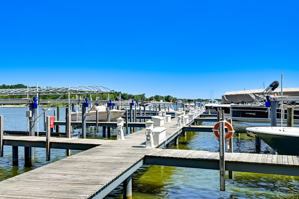Sun, Sand & Boating Fun! Extended Macatawa Getaway House in Michigan