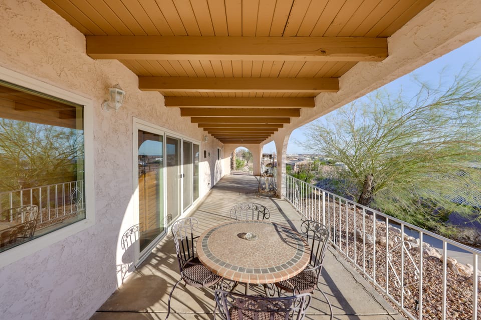 2 Mi to River, Lake Mohave and Laughlin Casinos House in Bullhead City