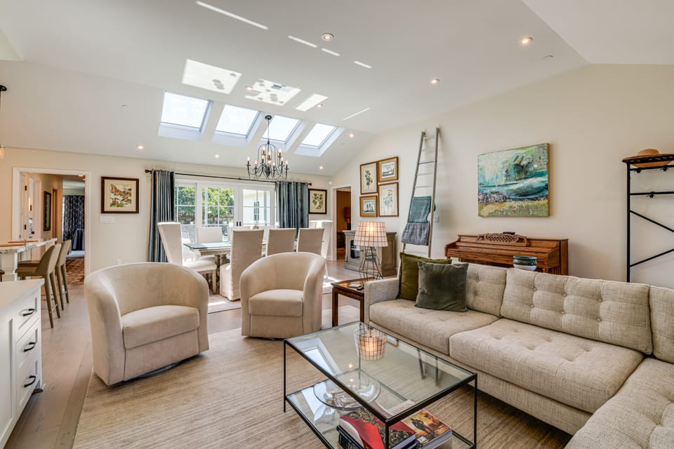 Walkable Mill Valley Gem: Private Patio + Yard House in Mill Valley