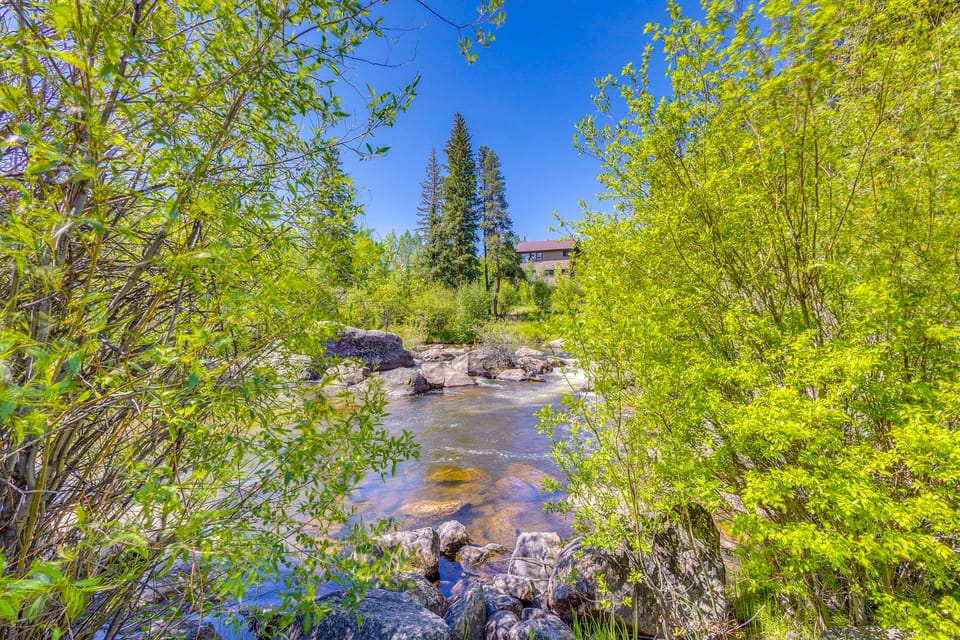 10 Private Acres on the Co River Original Cabins! House in Rocky Mountain National Park