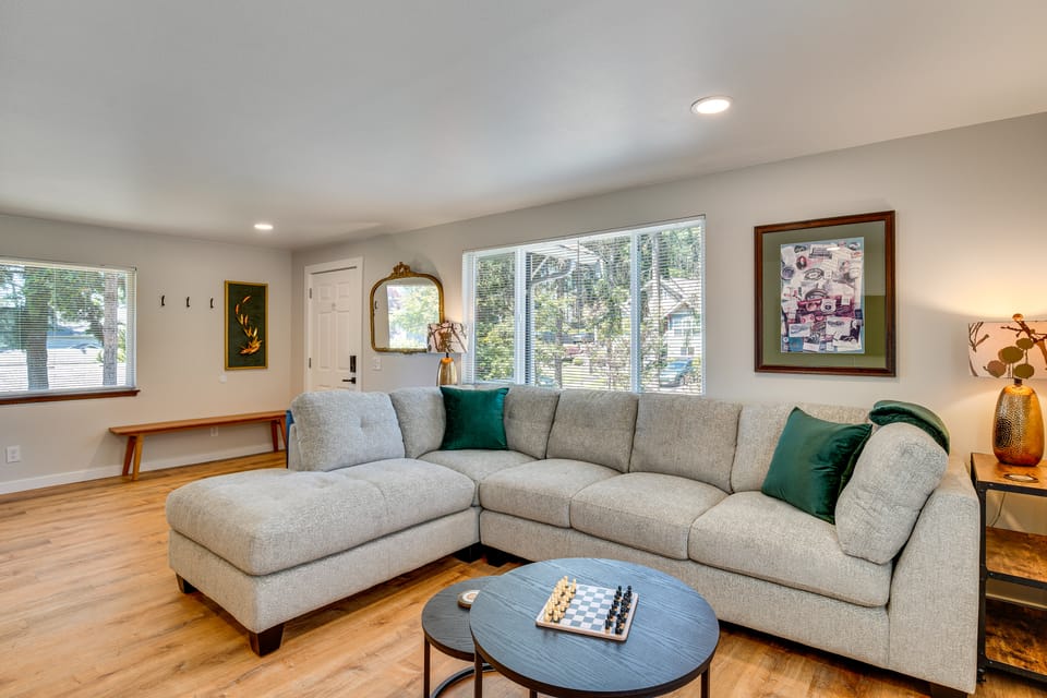 Walk to Spanaway Lake: Chic Home w/ Rooftop Deck! House in King County