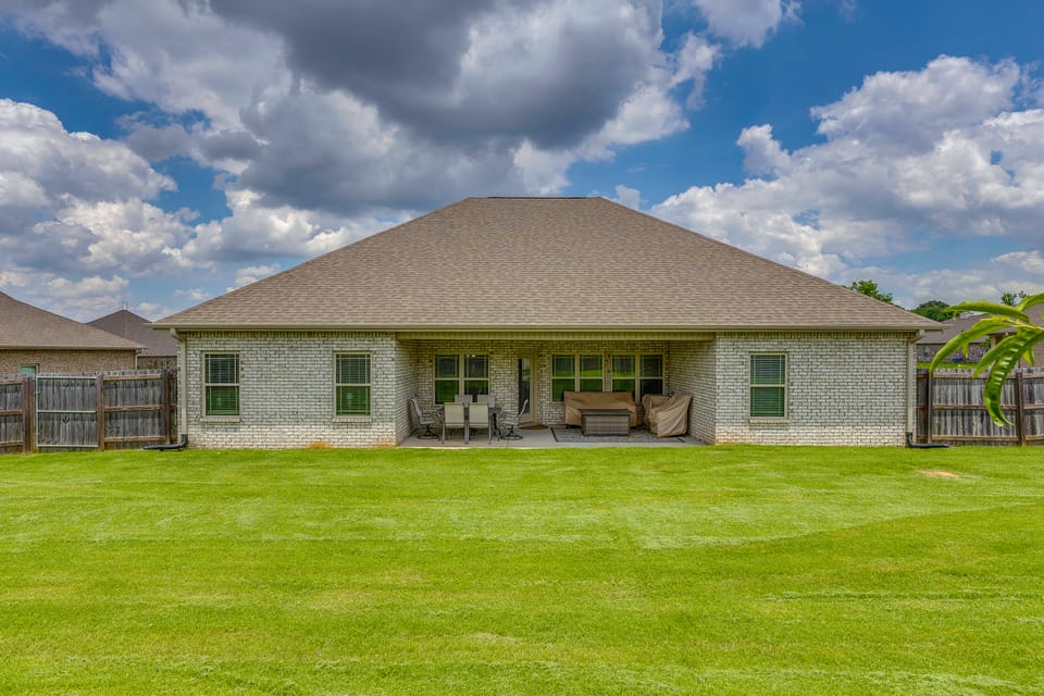 Spacious Meridianville Family Home w/ Patio House in Alabama