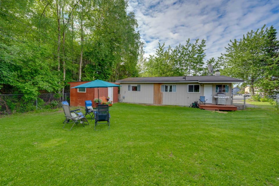 Family Friendly! Anchorage Haven w/ Private Yard Apartment in Anchorage