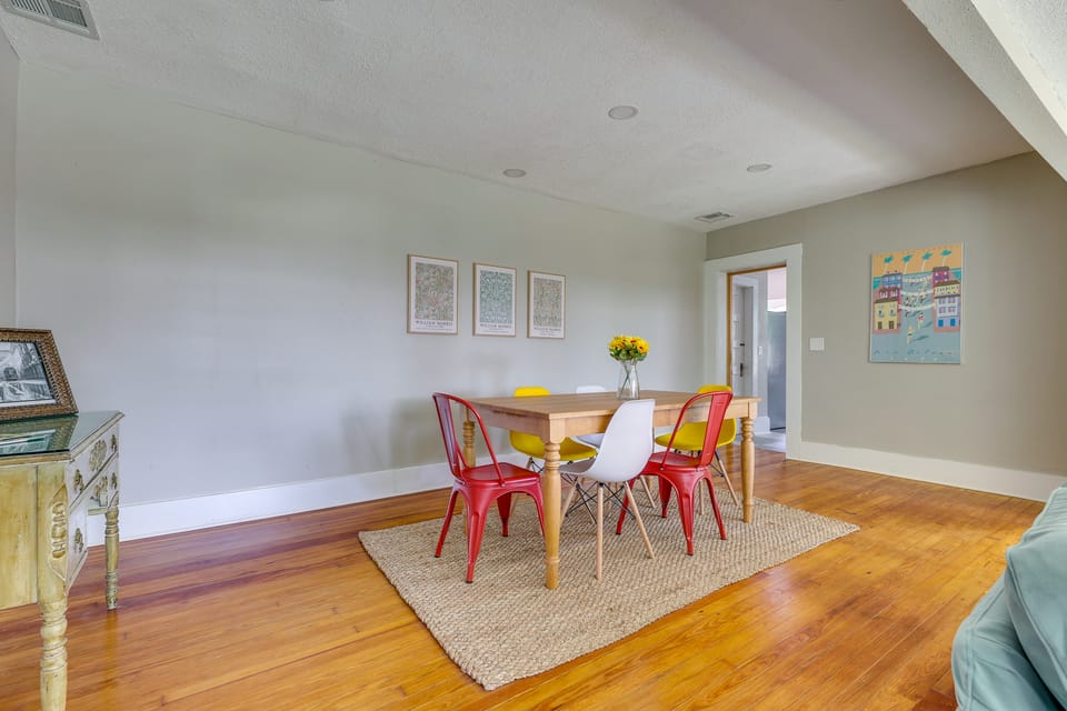 Walk to Parks & Dining! Historic Eustis Home House in Eustis