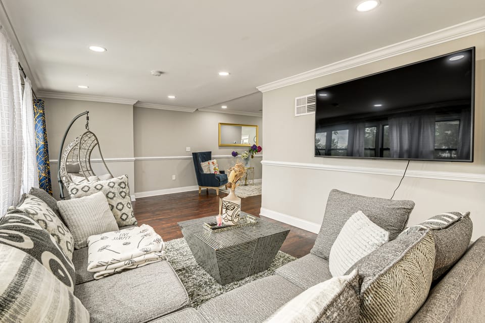 Game Room, Private Yard! Temple Hills Family Home House in District of Columbia