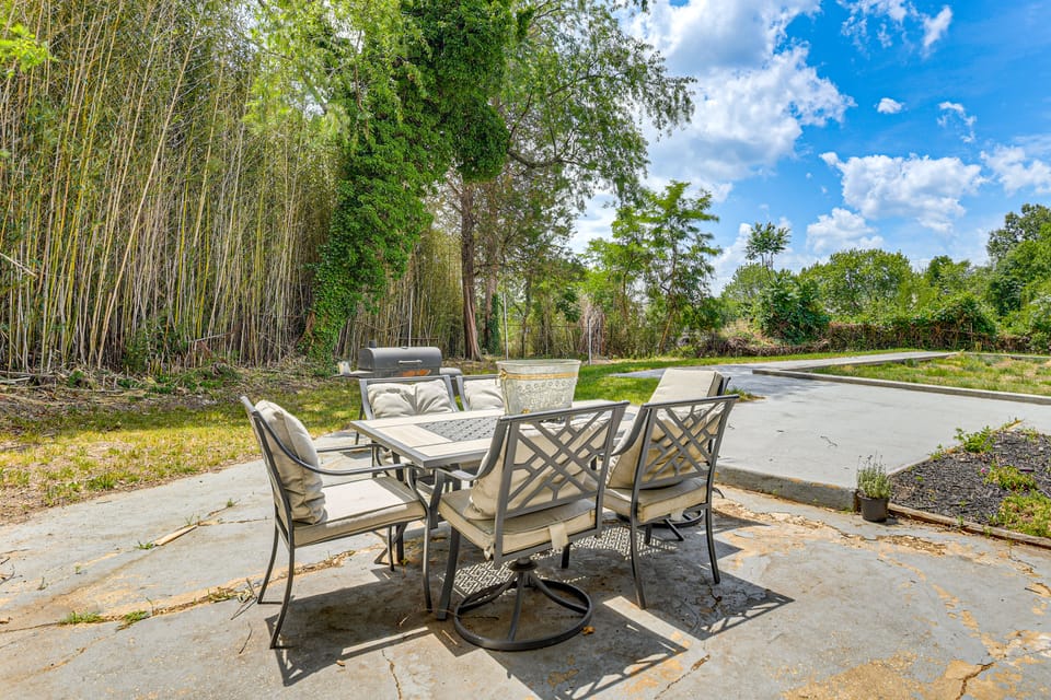 Game Room, Private Yard! Temple Hills Family Home House in District of Columbia