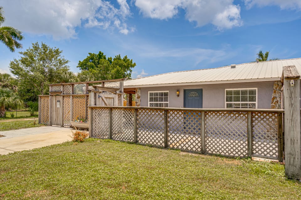 Shop, Dine, Explore Dtwn! Punta Gorda Getaway Apartment in Punta Gorda