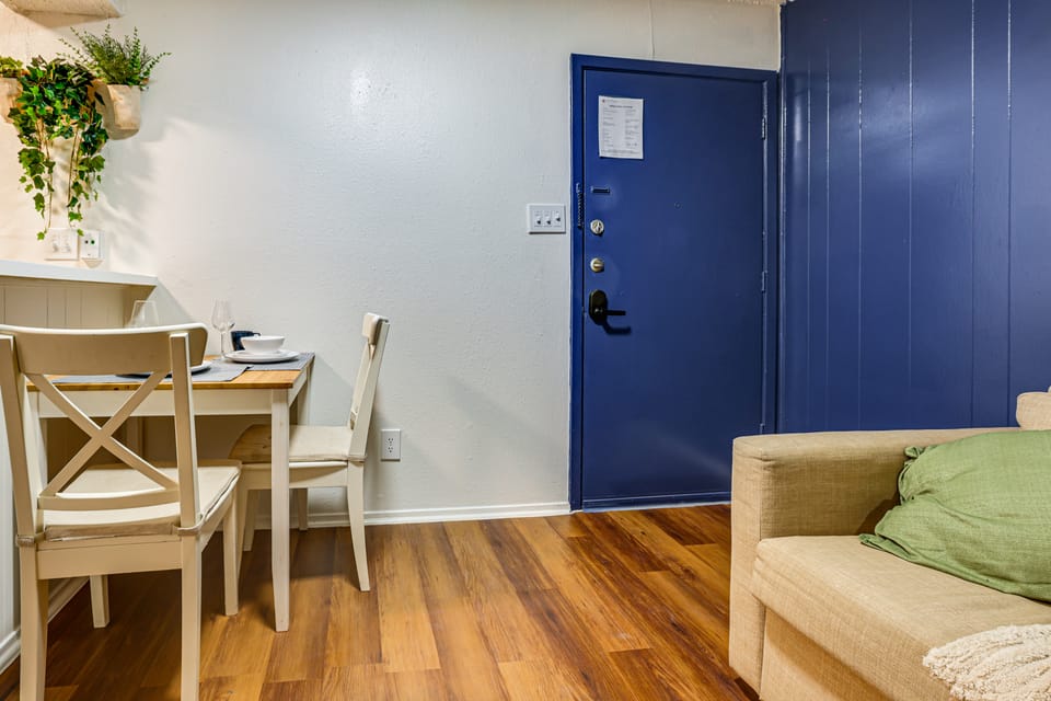 1 Mi to UT & Med Centers! Updated Austin Studio Apartment in Austin