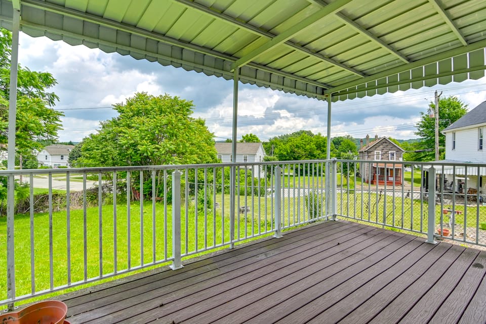 Pet-Friendly Home w/ Private Yard Near Pittsburgh House in Clairton