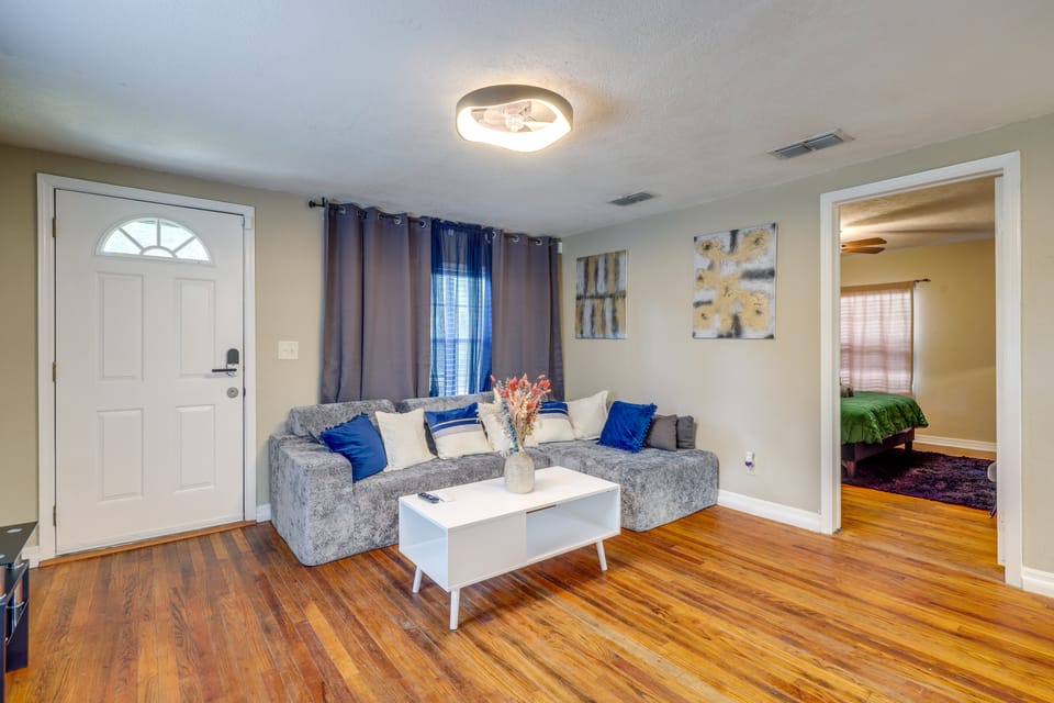 Explore JAX! Convenient Family Home w/ Backyard House in Jacksonville