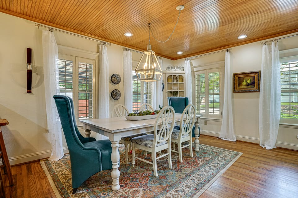 Historic Weatherford Estate w/ Backyard Oasis House in Weatherford