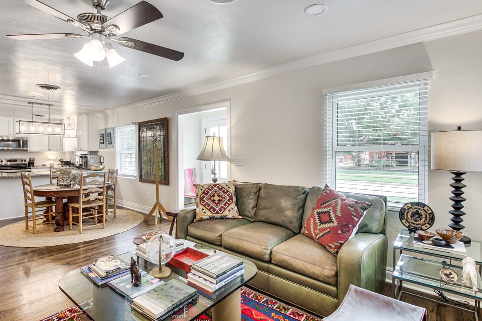 Walk to OU! Centrally Located Game-Day Getaway House in Norman