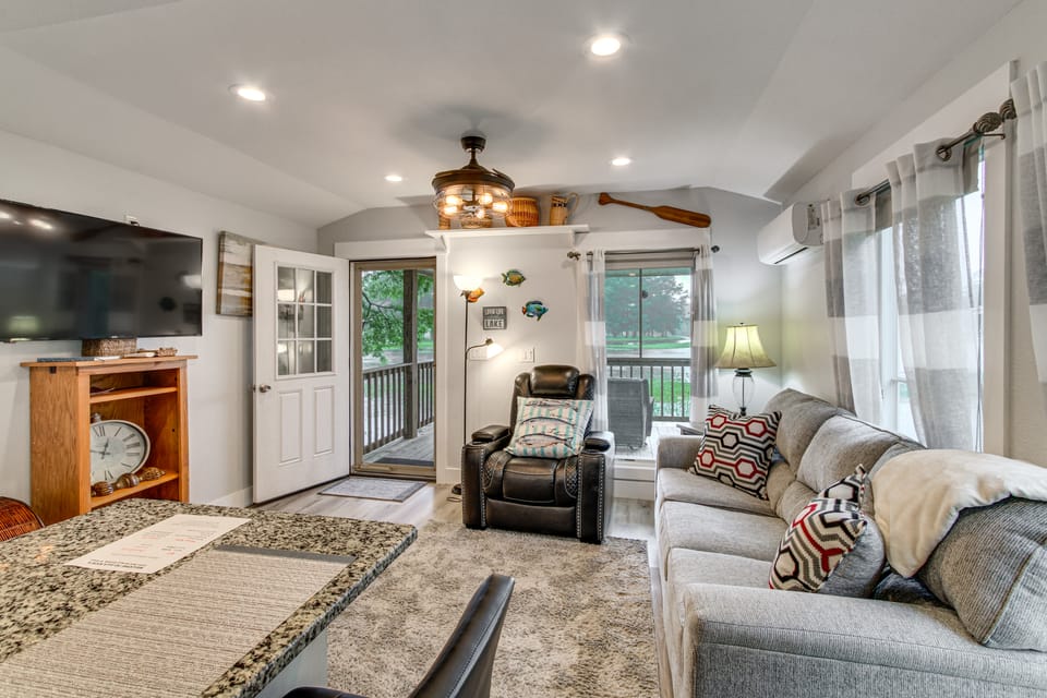 Waterfront Couples Retreat w/ Views in Andalusia! House in Alabama