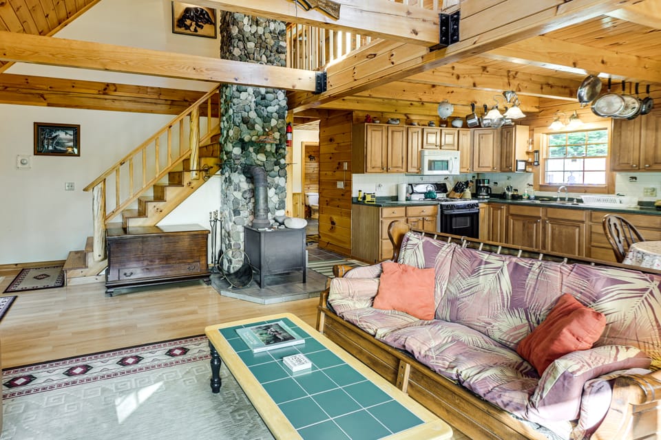 Hike, Explore & Unwind: Rustic Maine Getaway House in Maine