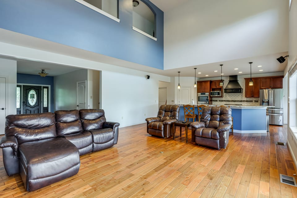 Spacious Group Getaway Near Cincinnati and Dayton House in Ohio