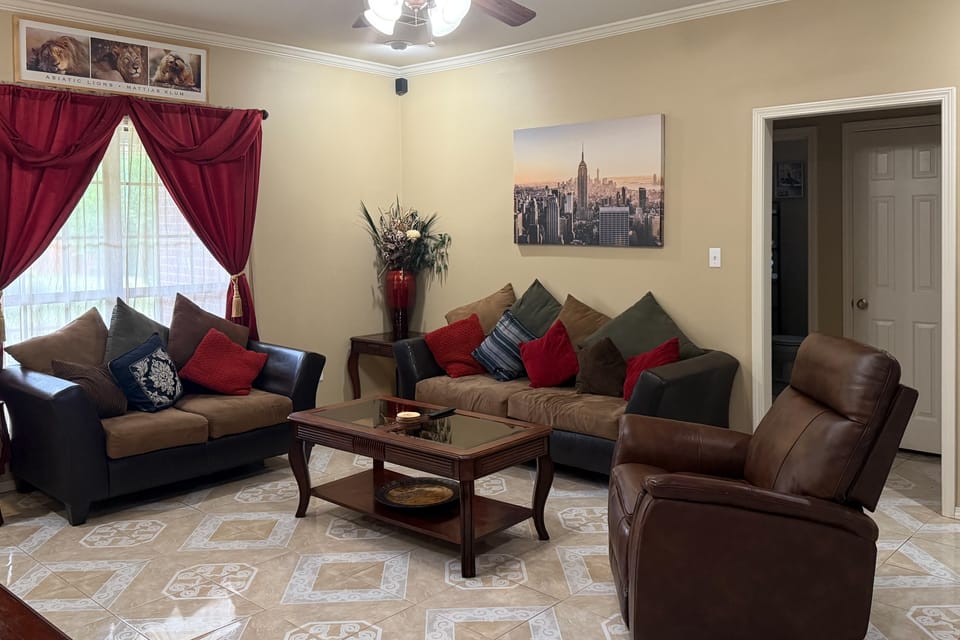 Commute to ANO & Hike Nearby! Russellville Home House in Russellville