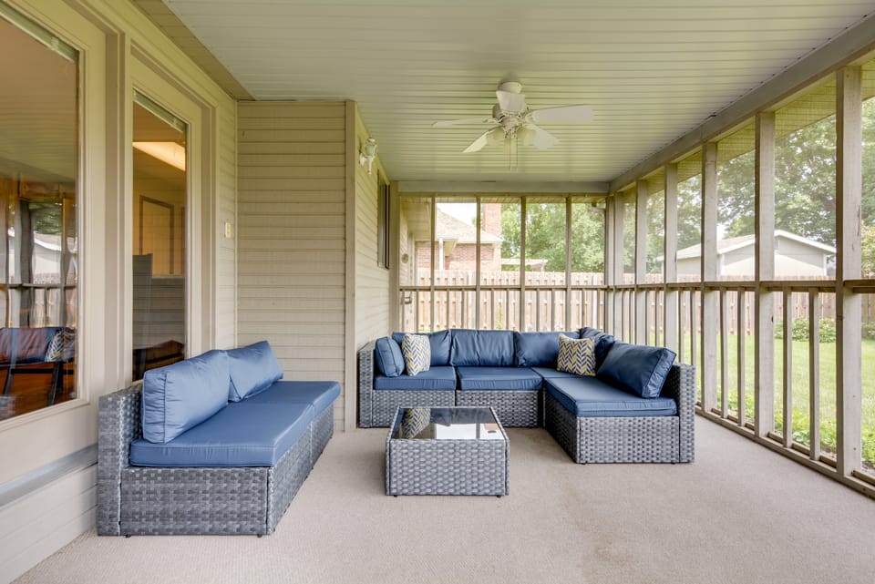 Explore Springfield! Spacious Family Home w/ Yard House in Springfield