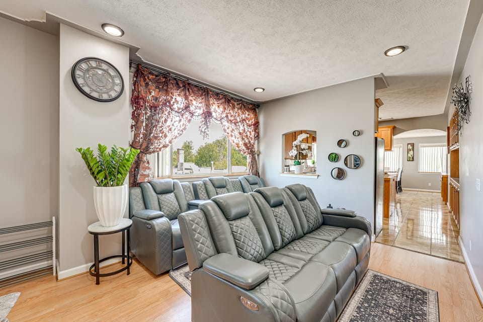 Centrally Located Condo Near Dtwn Grand Rapids Apartment in Comstock Park