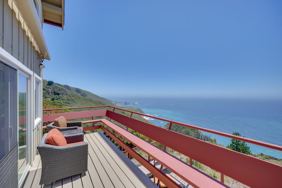 Big Sur Hideaway w/ Hot Tub, Ocean Views House in Sierra Nevada