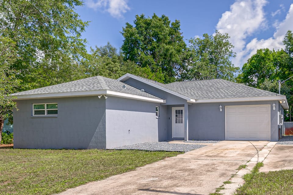 6 Mi to Rainbow Springs: Dunnellon Retreat! House in Florida