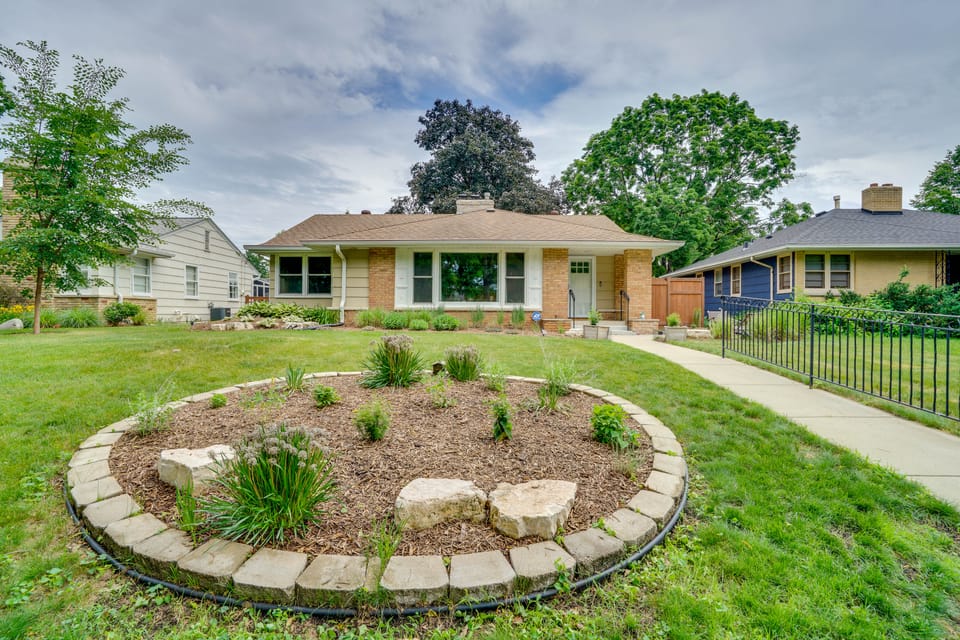 The Animal House: Curl Up and Stay Awhile House in Minneapolis