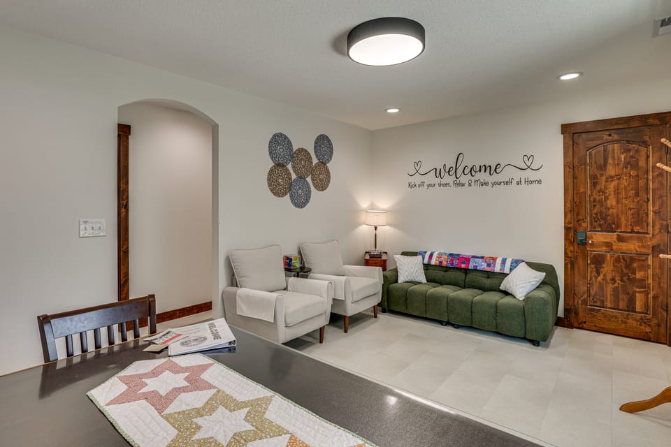 Hamilton Charm Place, 4 Bdrm, 2 Bath, Step-Free House in Missouri
