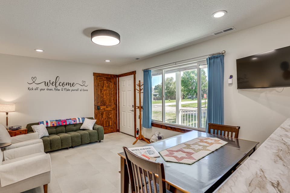 Hamilton Charm Place, 4 Bdrm, 2 Bath, Step-Free House in Missouri
