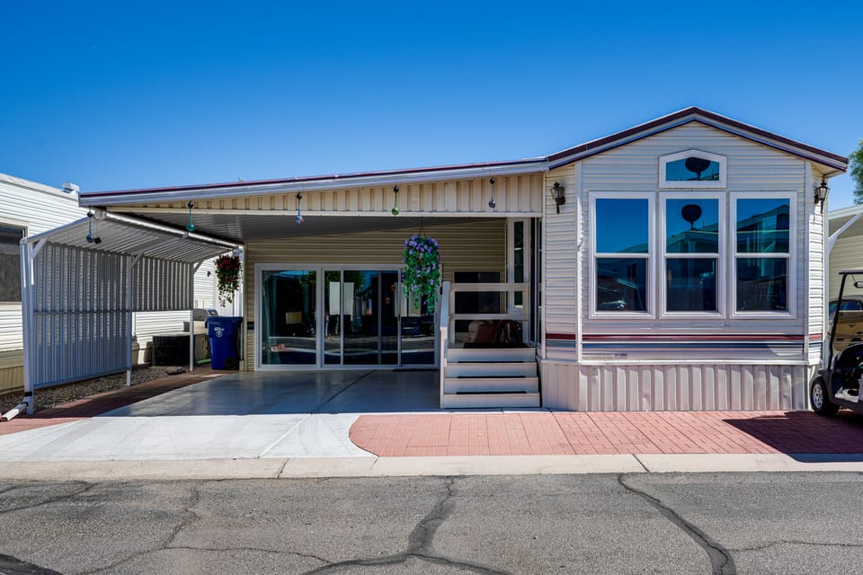 Viewpoint Golf Resort Home! Pools, Hot Tubs & More House in Mesa