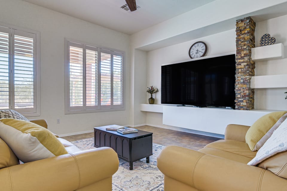 Private Pool + Yard: Gold Canyon Getaway! House in Gold Canyon