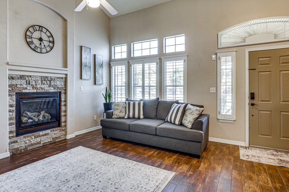 East El Paso Family Home w/ Backyard Haven House in El Paso