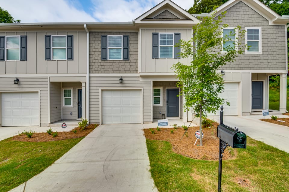 Atlanta Townhome | Near Studios, Airport, Downtown Apartment in Atlanta