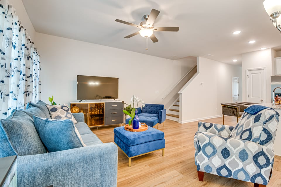 Atlanta Townhome | Near Studios, Airport, Downtown Apartment in Atlanta